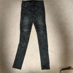 Men’s Black-Washed Skinny Jeans